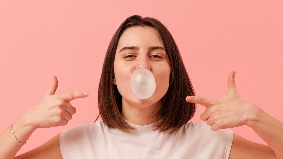 Microplastics in Gum